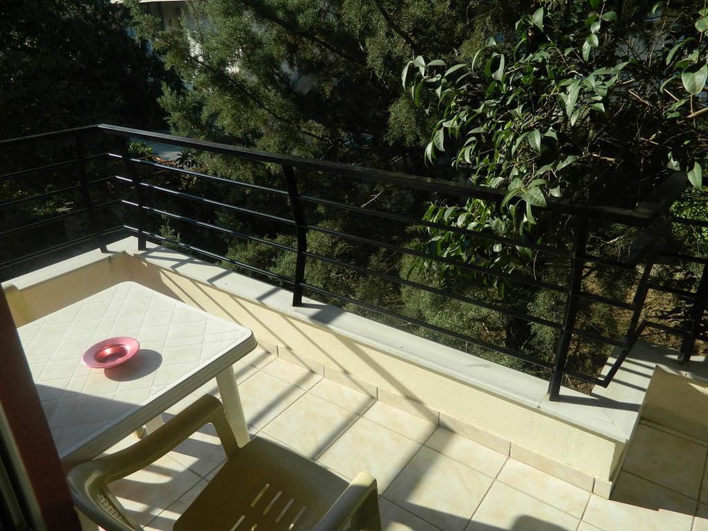 Hotel Peridromos Levádeia Zewnętrze zdjęcie